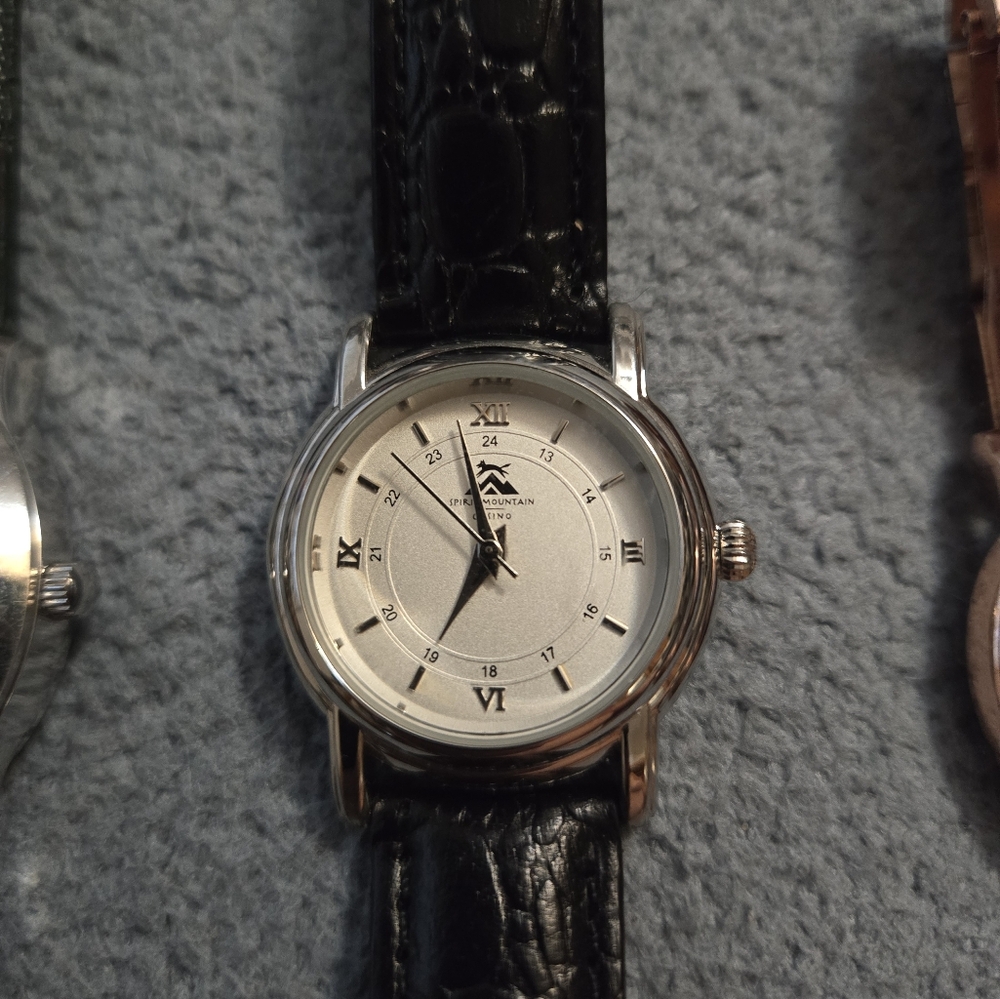 Five Watches - image 4